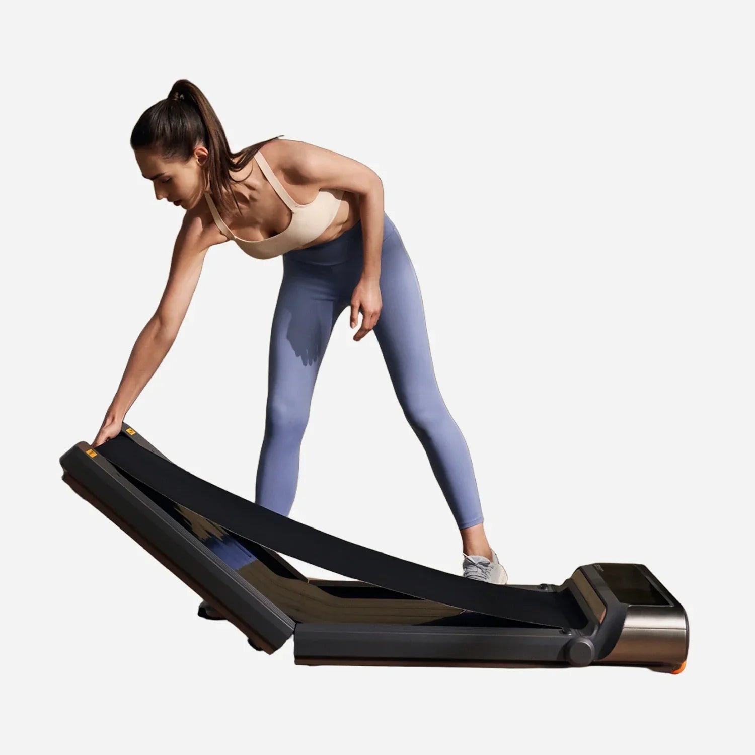 Складная беговая дорожка WalkingPad R3 для использования под столом
